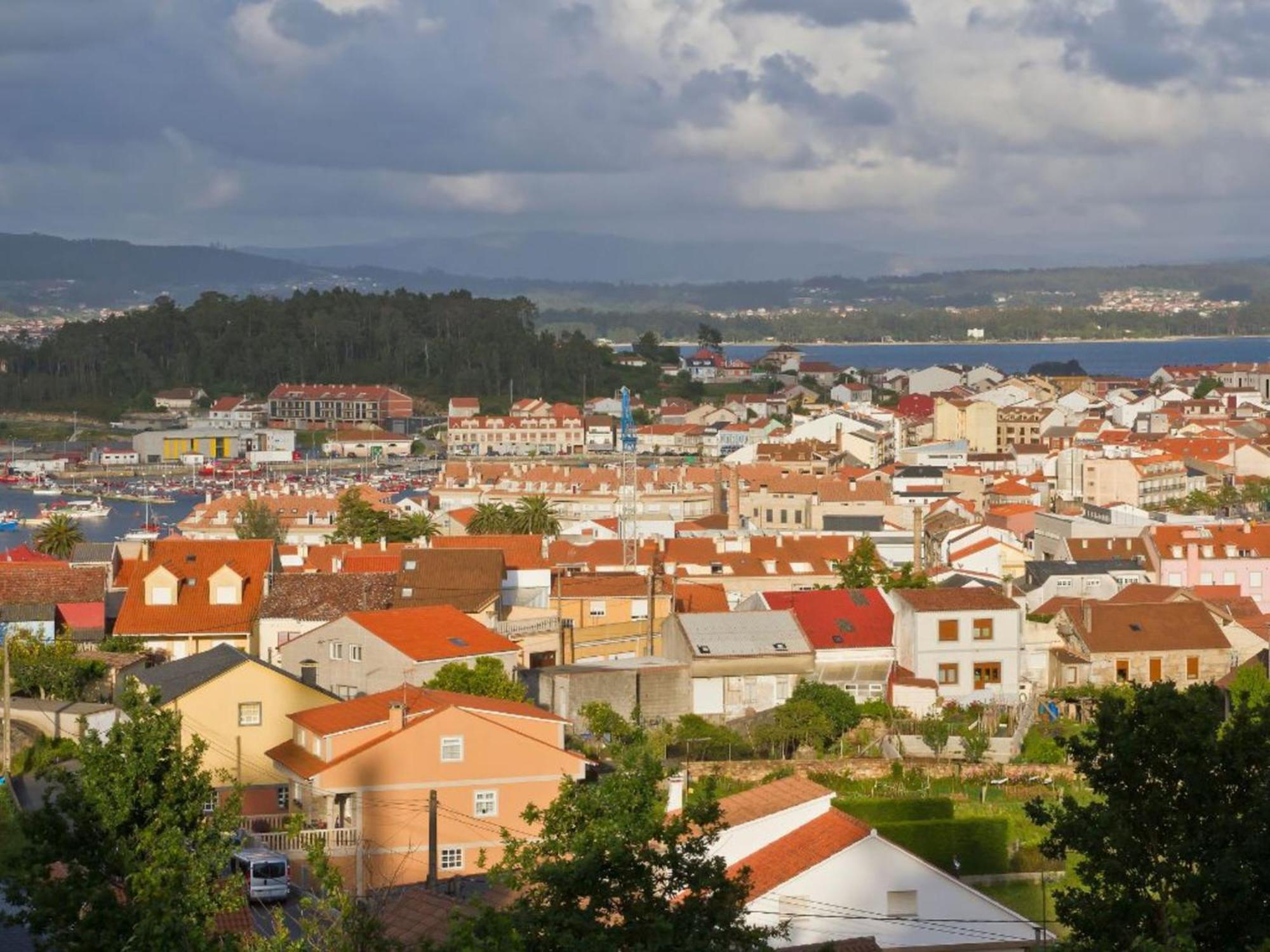 Apartamentos Illa De Arousa Centro 3000 מראה חיצוני תמונה